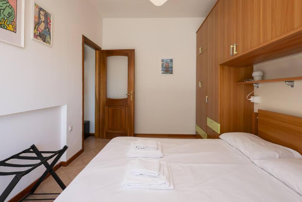 Youhosty - Zuretti42 Apartment Milan Bagian luar foto